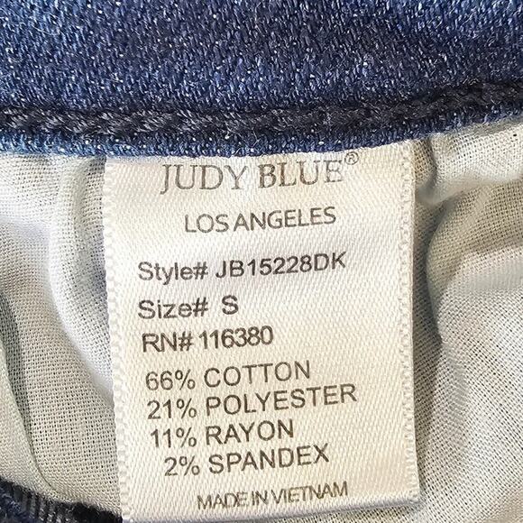 Judy Blue Mid Rise Cut Off Shorts Size S - Picture 9 of 10